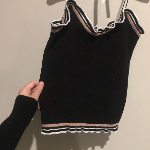 string tank top - Picture 2 of 4